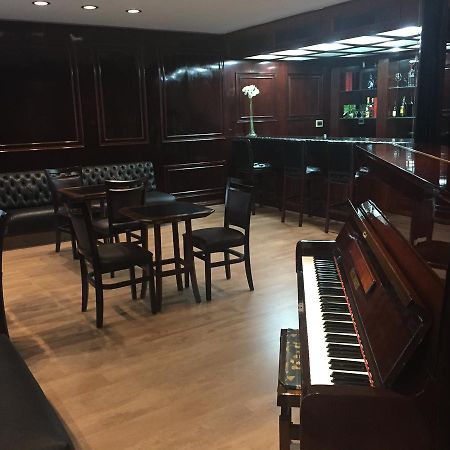 Duomo Park Hotel Κουριτίμπα Εξωτερικό φωτογραφία