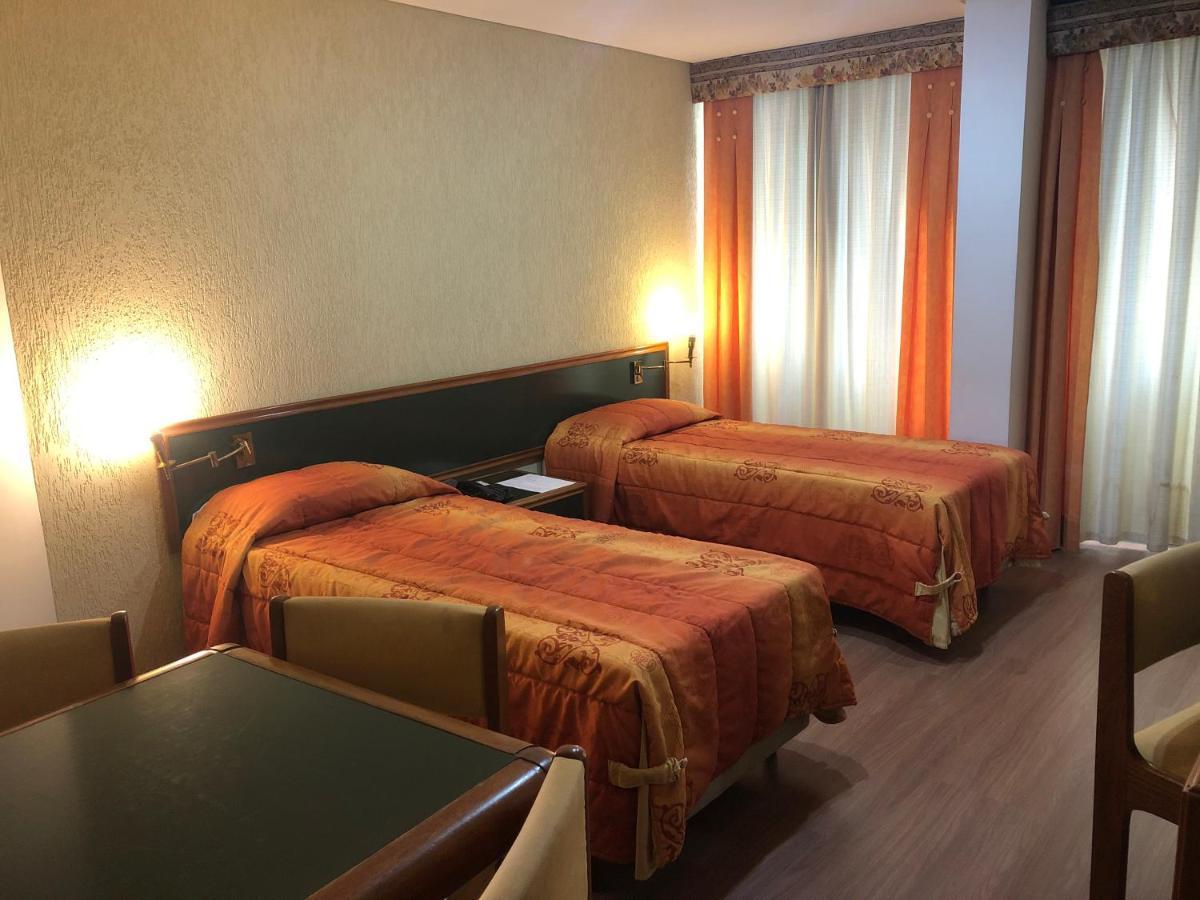 Duomo Park Hotel Κουριτίμπα Εξωτερικό φωτογραφία