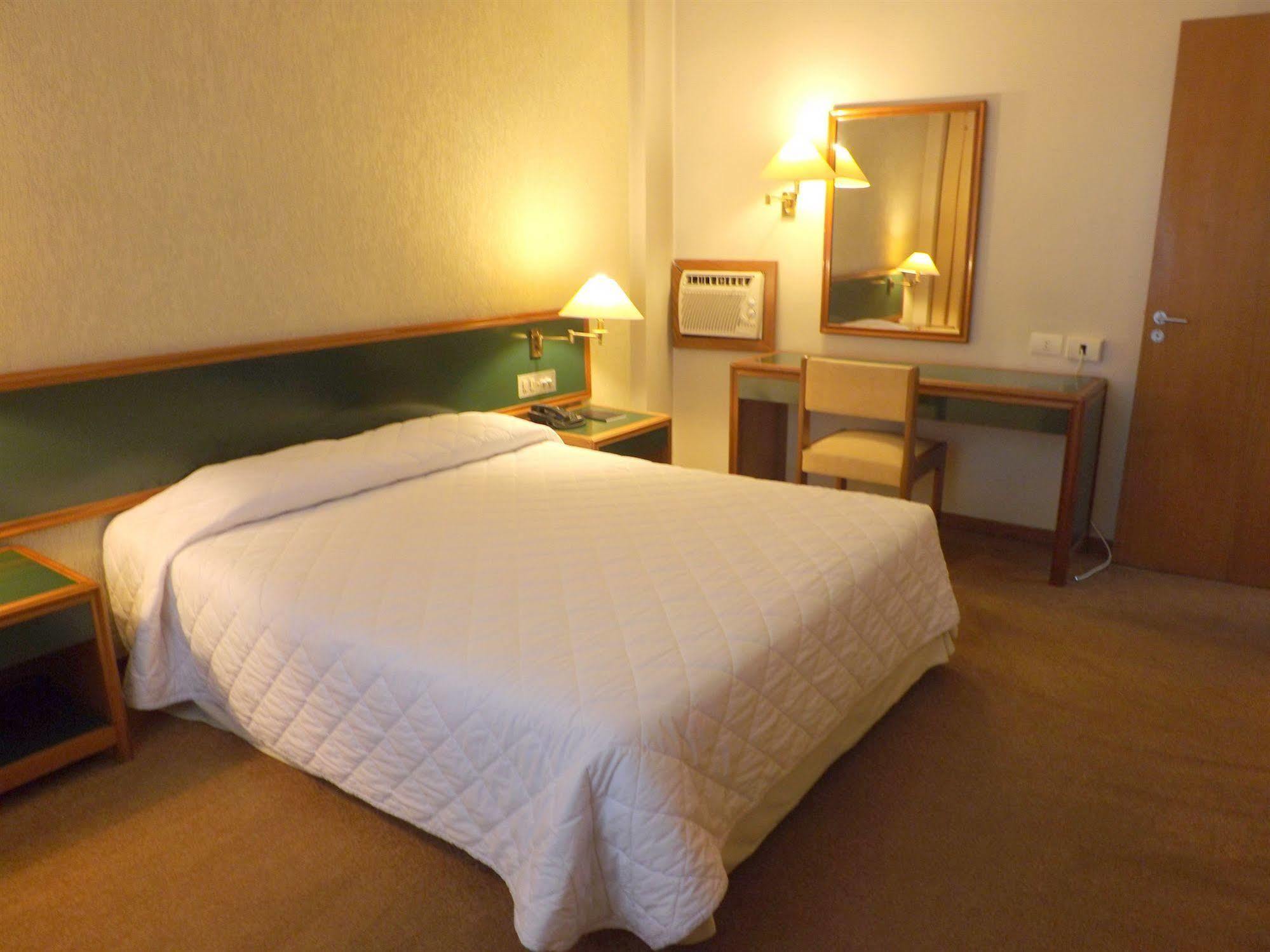 Duomo Park Hotel Κουριτίμπα Εξωτερικό φωτογραφία